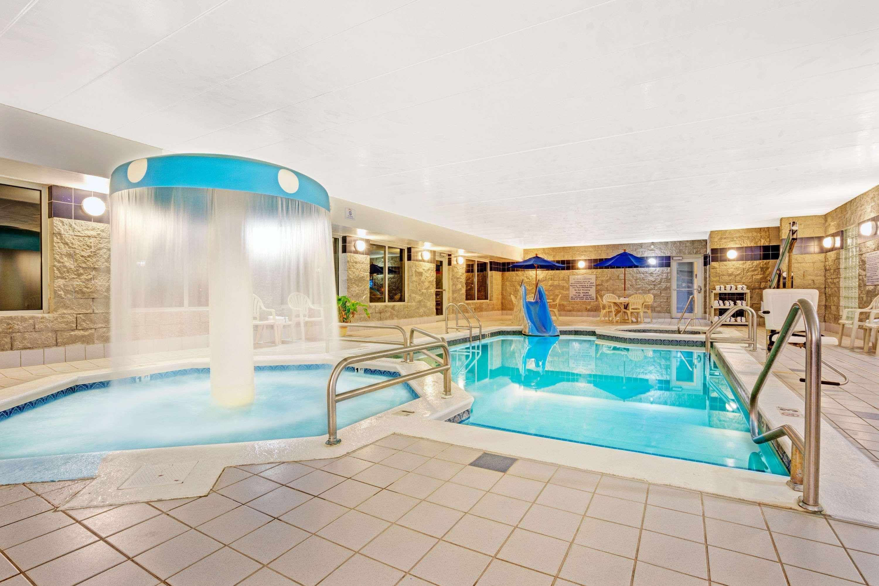 מלון Baymont By Wyndham Wahpeton מראה חיצוני תמונה